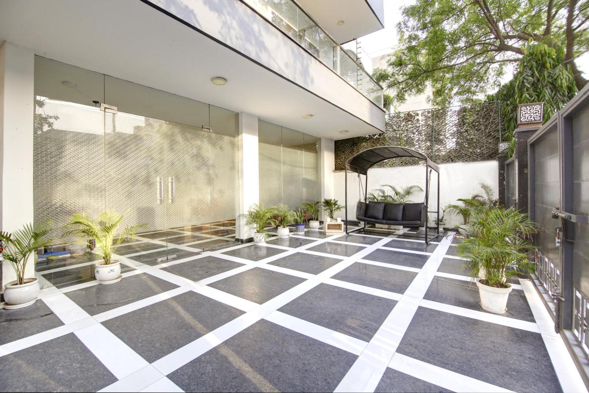 Limewood Stay - Fortis Hospital Ґурґаон Екстер'єр фото