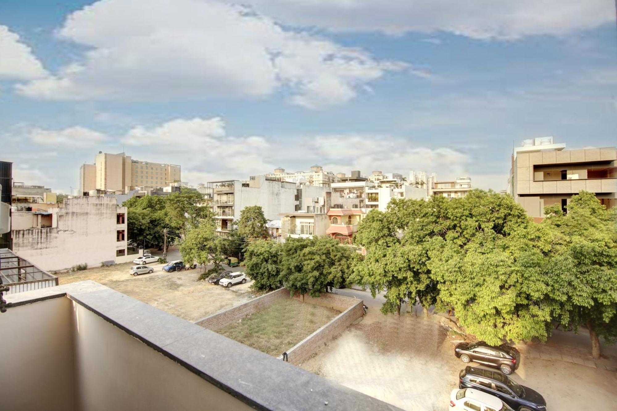 Limewood Stay - Fortis Hospital Ґурґаон Екстер'єр фото