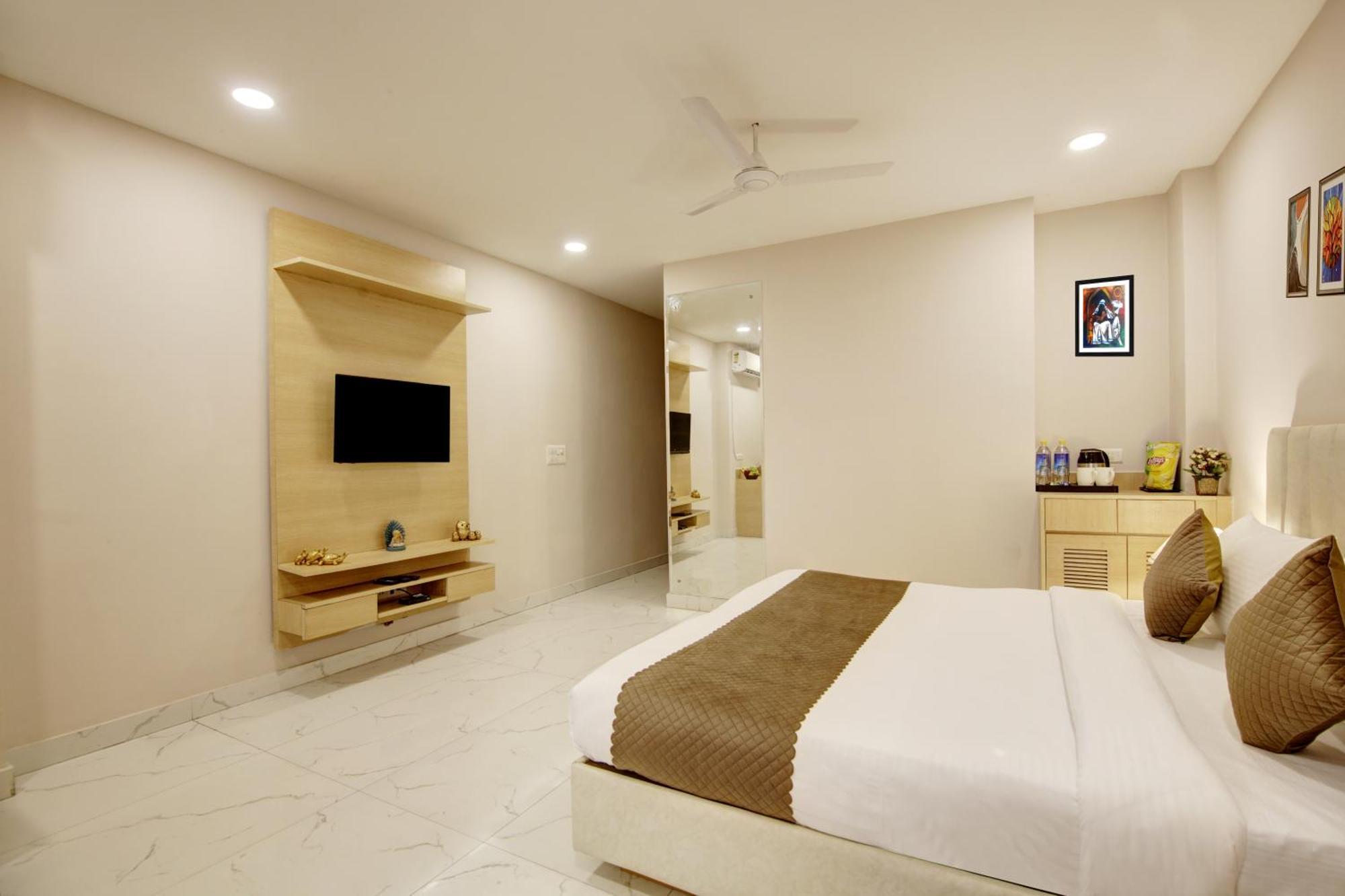 Limewood Stay - Fortis Hospital Ґурґаон Екстер'єр фото