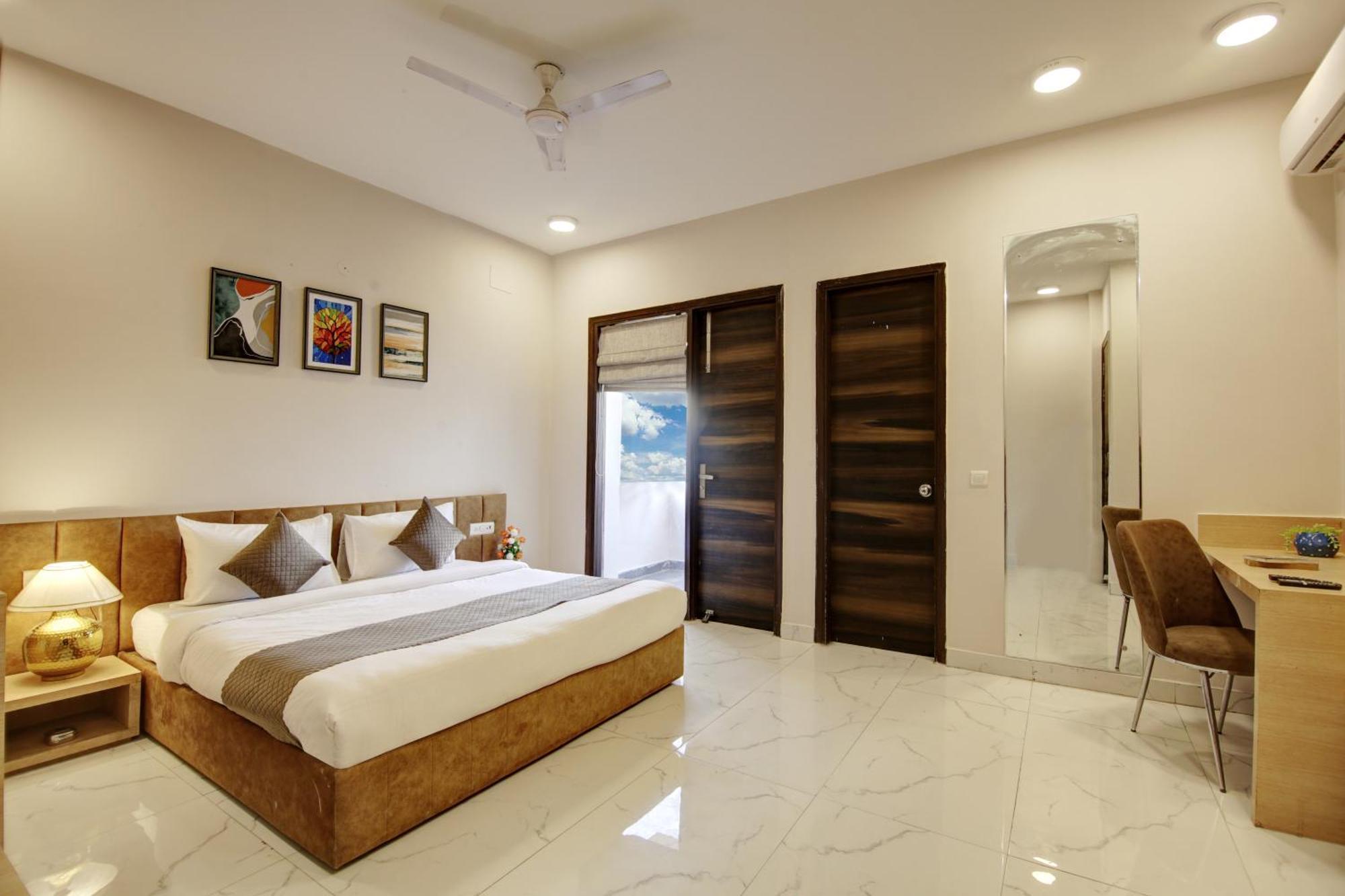 Limewood Stay - Fortis Hospital Ґурґаон Екстер'єр фото
